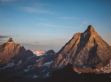 Commercial storytelling for Unusual Experience, guided alpine mountaineering tour on Monte Rosa, Breithorn and Capanna Margherita — Andrea Passerini