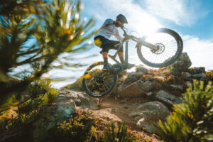 Lorenzo Suding riding a Bold Cycles mountain bike on rocky trails in Pila, Valle d’Aosta – photo by Andrea Passerini